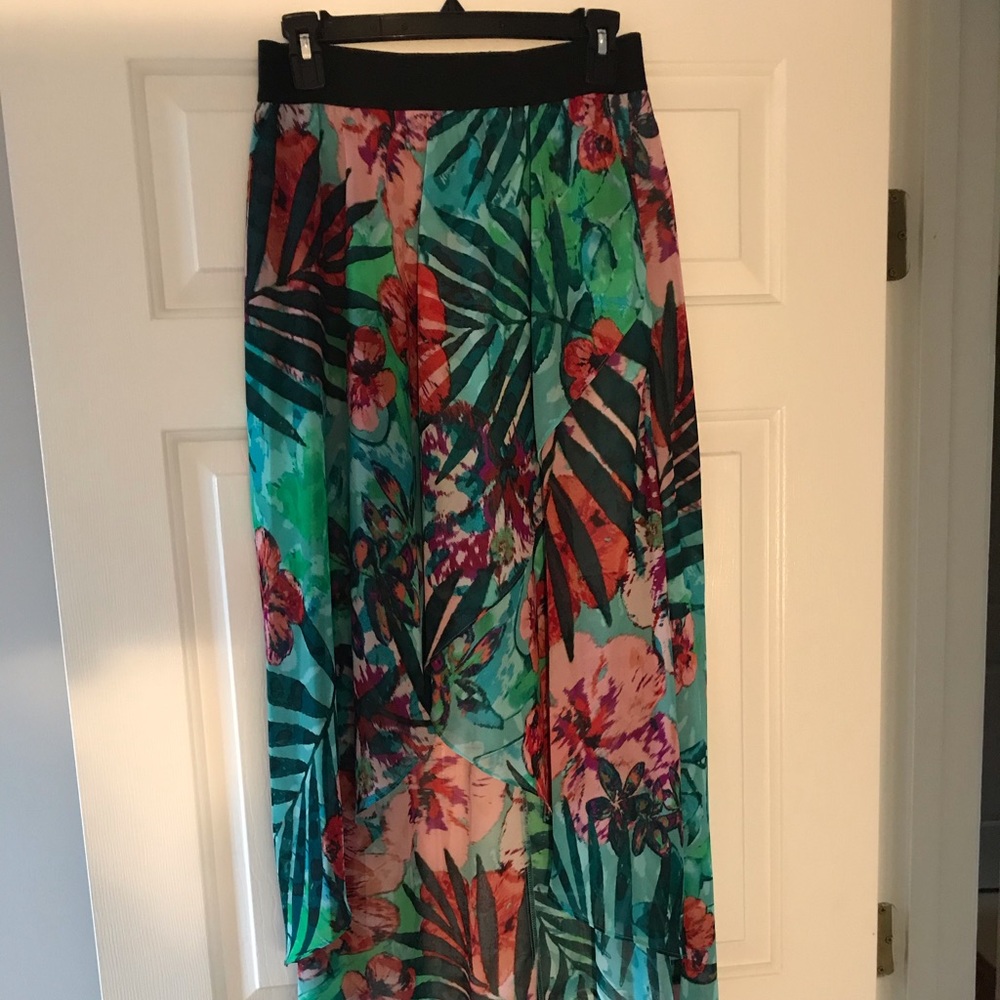 Hi Low Skirt